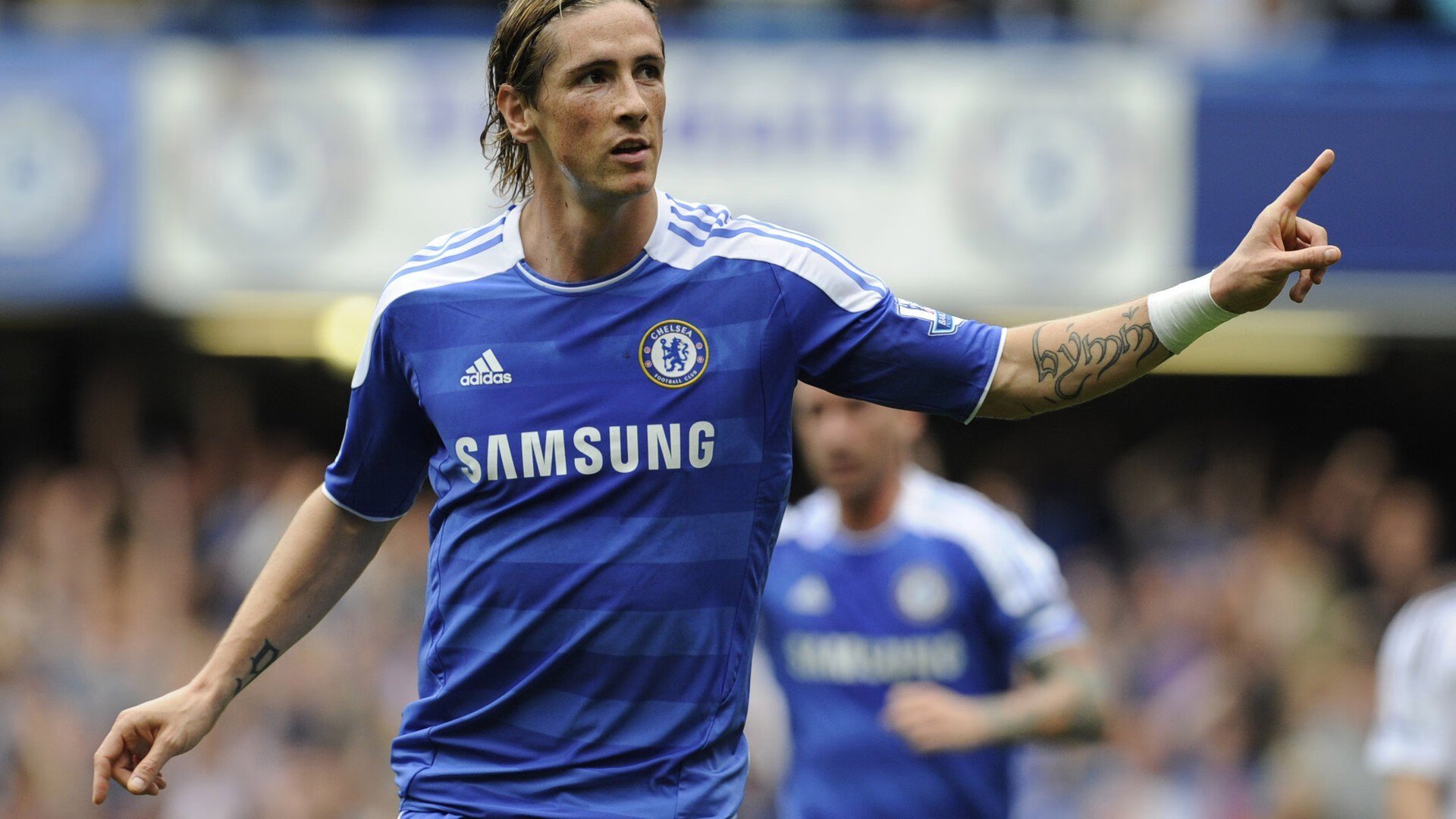 关键破发点制胜，新星闪耀巡回赛