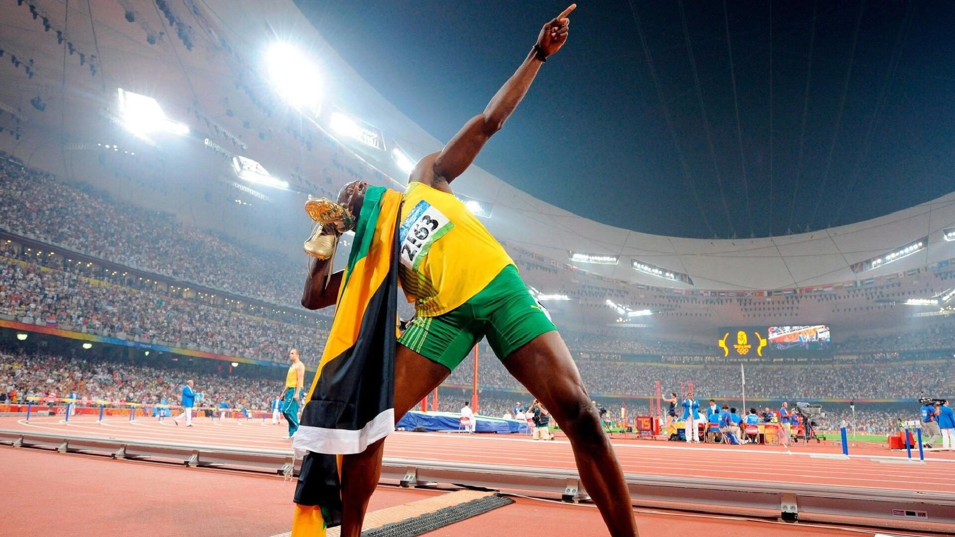 点球大战惊心动魄,蓝鹰绝杀红魔捧杯